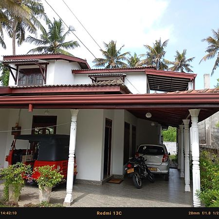 Southern Beach Surf Lodge Ахангама Экстерьер фото