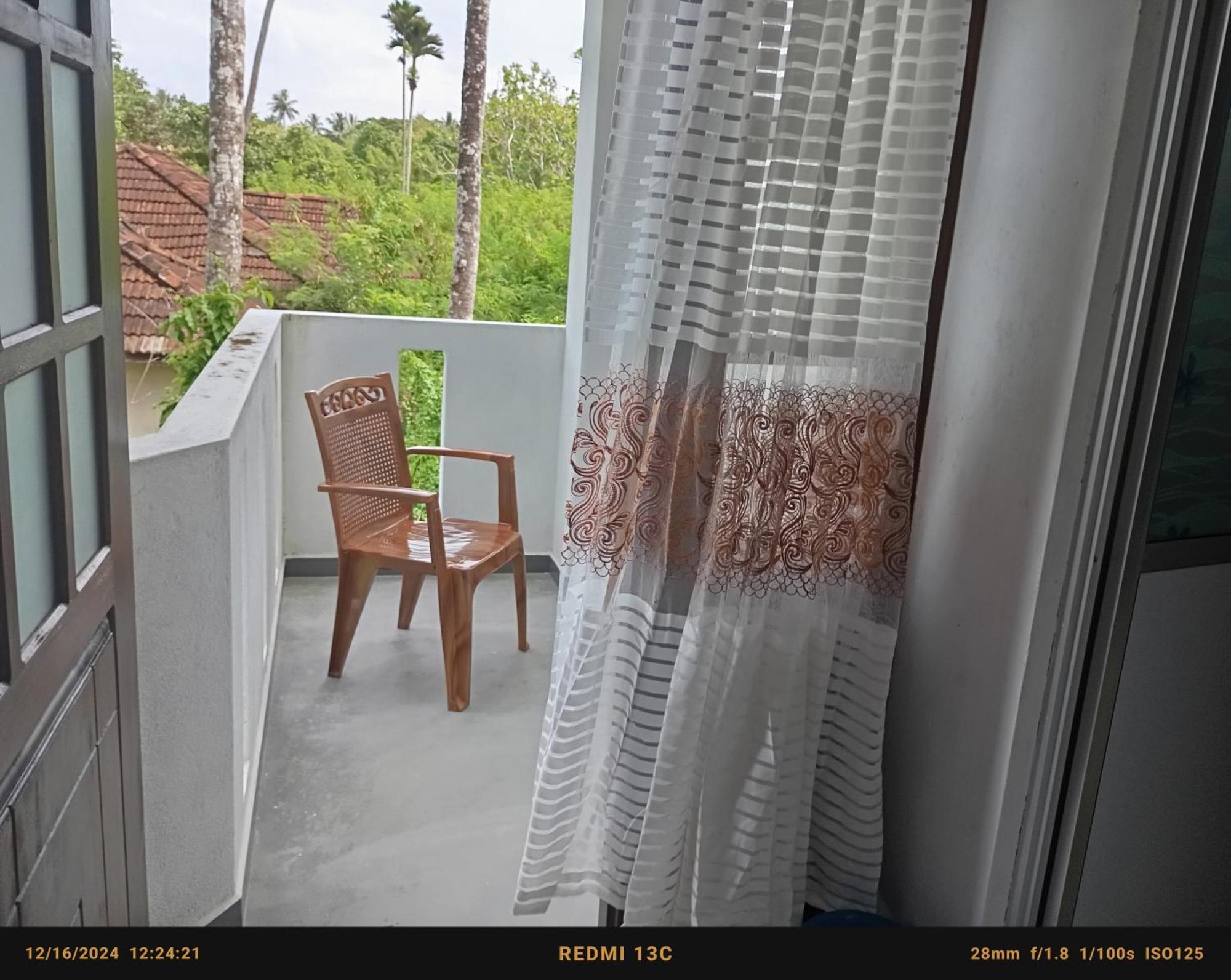 Southern Beach Surf Lodge Ахангама Номер фото