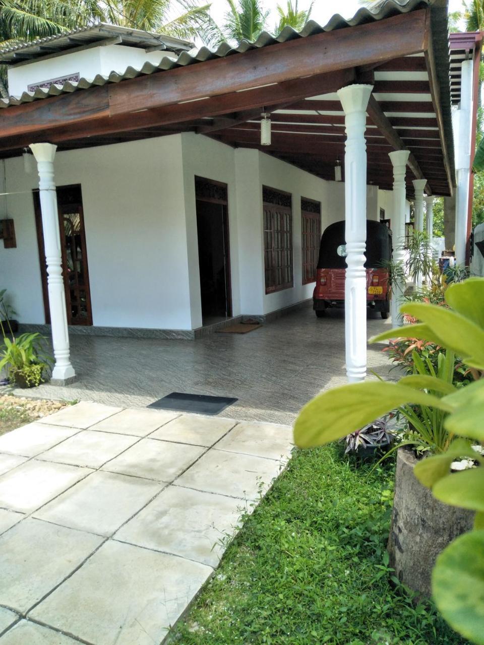 Southern Beach Surf Lodge Ахангама Экстерьер фото